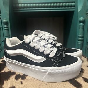 Vans Knu Stack Skate Shoe